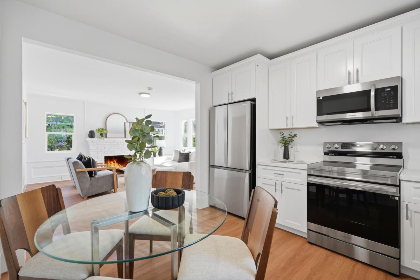 Detail Gallery Image 14 of 58 For 125 Webster, Palo Alto,  CA 94301 - 3 Beds | 1 Baths