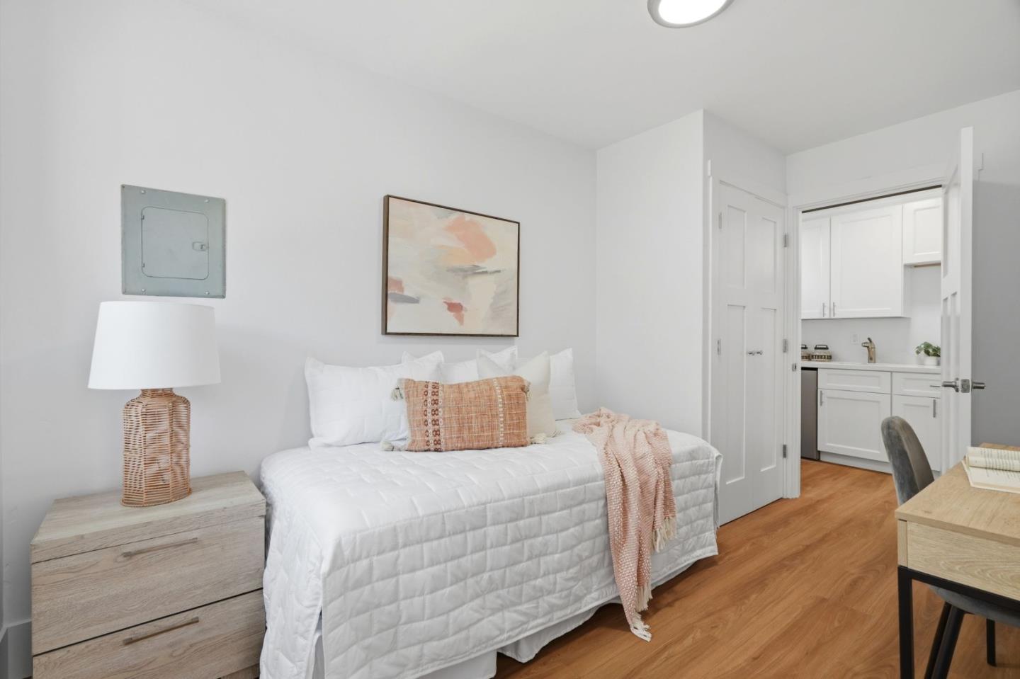 Detail Gallery Image 44 of 58 For 125 Webster, Palo Alto,  CA 94301 - 3 Beds | 1 Baths