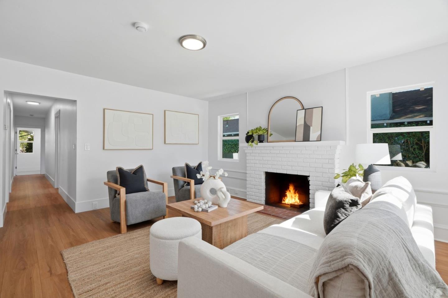 Detail Gallery Image 5 of 58 For 125 Webster, Palo Alto,  CA 94301 - 3 Beds | 1 Baths