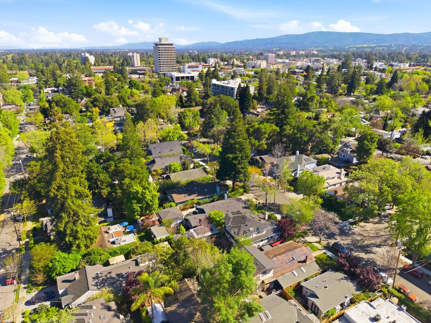 Detail Gallery Image 55 of 58 For 125 Webster, Palo Alto,  CA 94301 - 3 Beds | 1 Baths