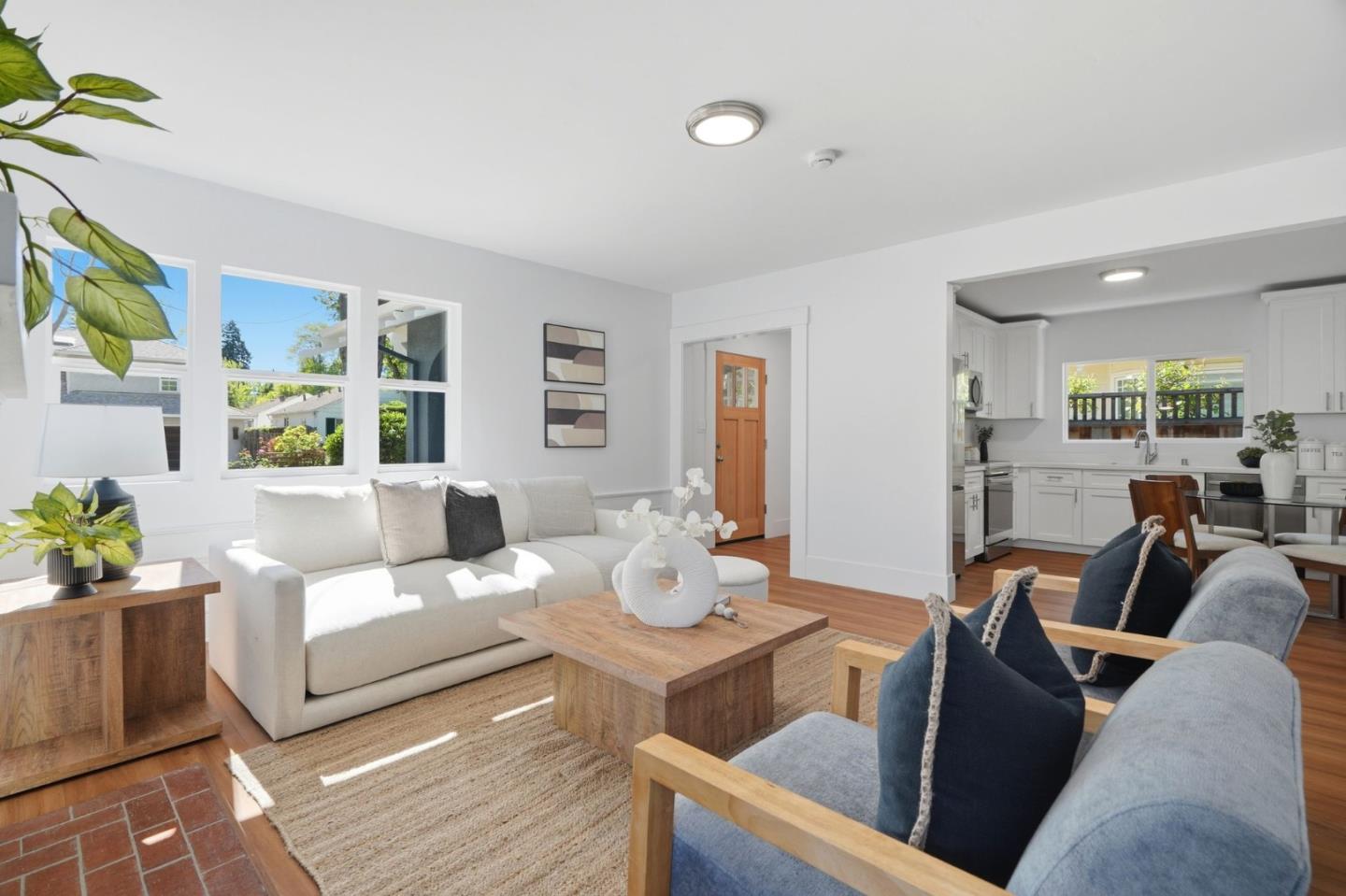 Detail Gallery Image 9 of 58 For 125 Webster, Palo Alto,  CA 94301 - 3 Beds | 1 Baths