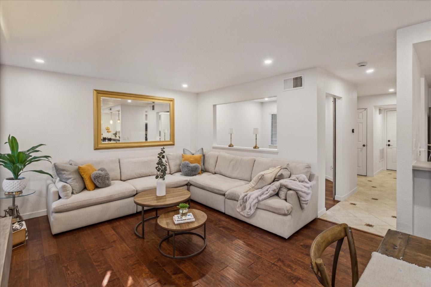 Photo #5: ML82040085 Listing: Photo #5