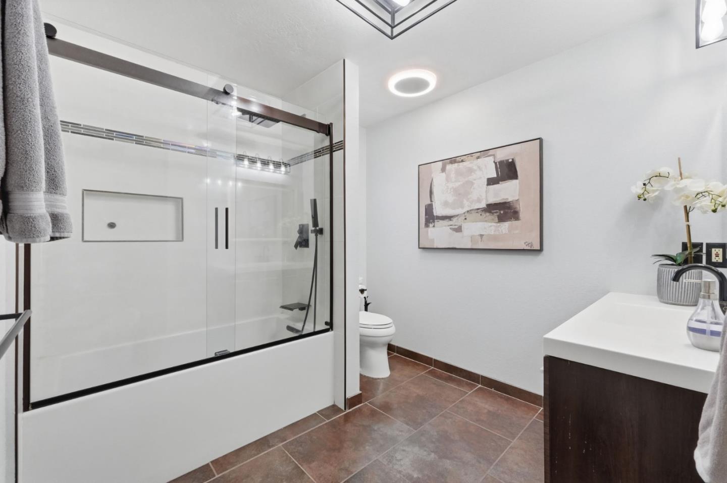 Detail Gallery Image 21 of 35 For 18453 Las Cumbres Rd, Los Gatos,  CA 95033 - 4 Beds | 2/1 Baths