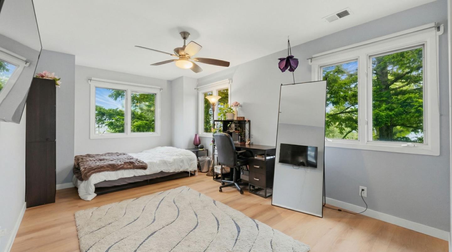 18453 Las Cumbres Road, Los Gatos, CA, 95033