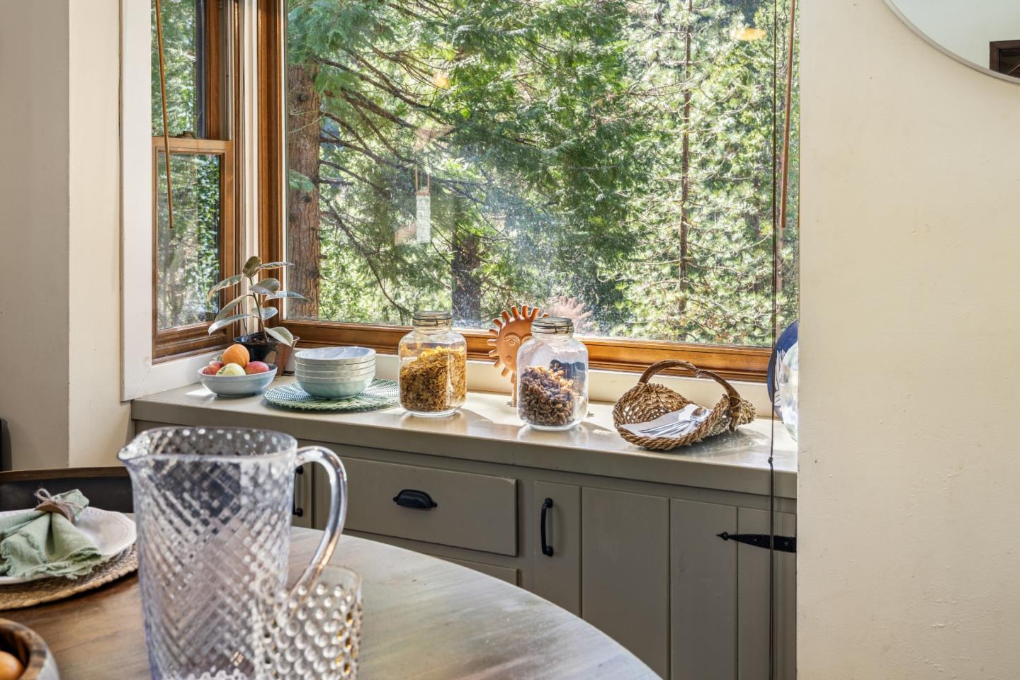 Detail Gallery Image 11 of 64 For 21791 Highway 49, Downieville,  CA 95936 - 4 Beds | 4/1 Baths