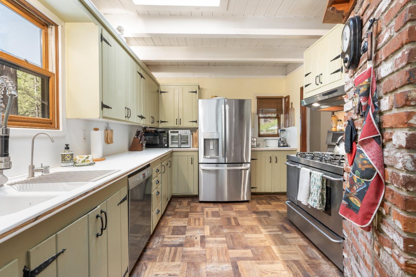 Detail Gallery Image 14 of 64 For 21791 Highway 49, Downieville,  CA 95936 - 4 Beds | 4/1 Baths