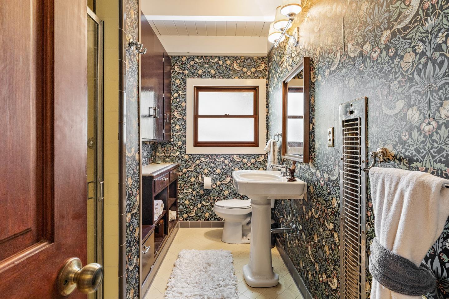 Detail Gallery Image 23 of 64 For 21791 Highway 49, Downieville,  CA 95936 - 4 Beds | 4/1 Baths