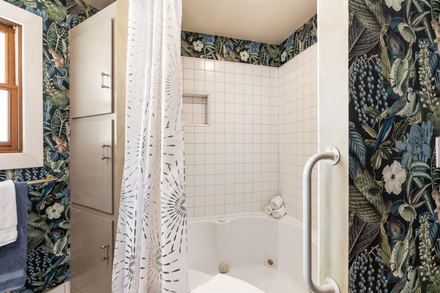 Detail Gallery Image 25 of 64 For 21791 Highway 49, Downieville,  CA 95936 - 4 Beds | 4/1 Baths