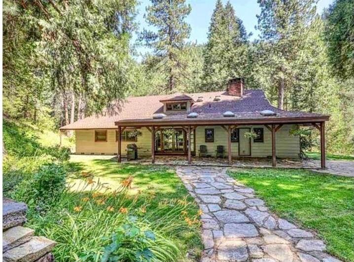 Detail Gallery Image 5 of 64 For 21791 Highway 49, Downieville,  CA 95936 - 4 Beds | 4/1 Baths