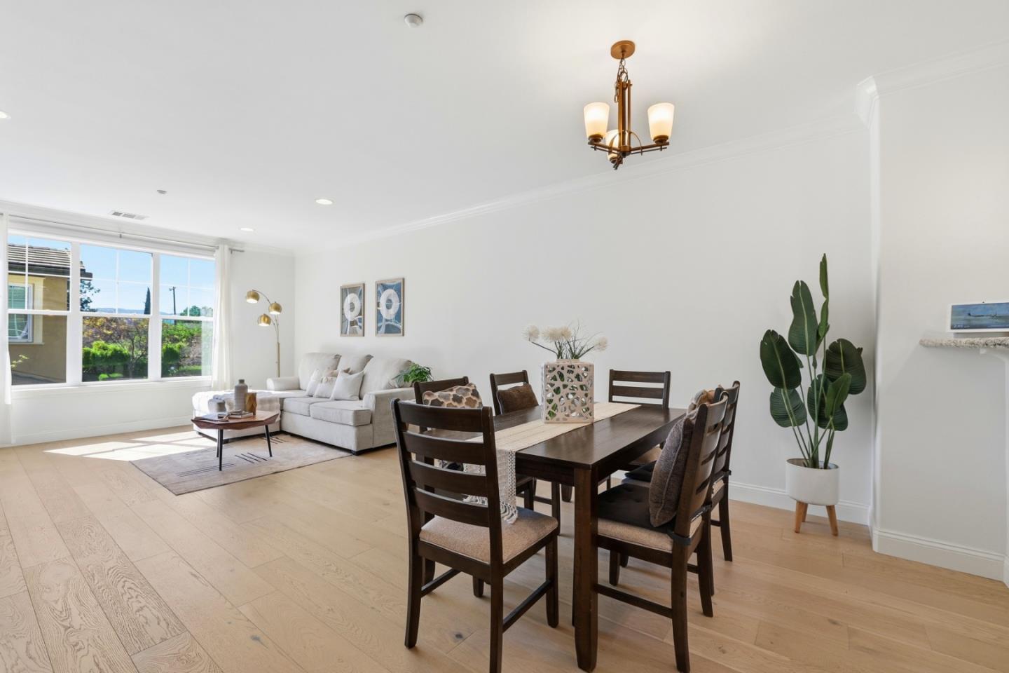 Detail Gallery Image 3 of 31 For 2881 Meridian Ave #234,  San Jose,  CA 95124 - 2 Beds | 2 Baths