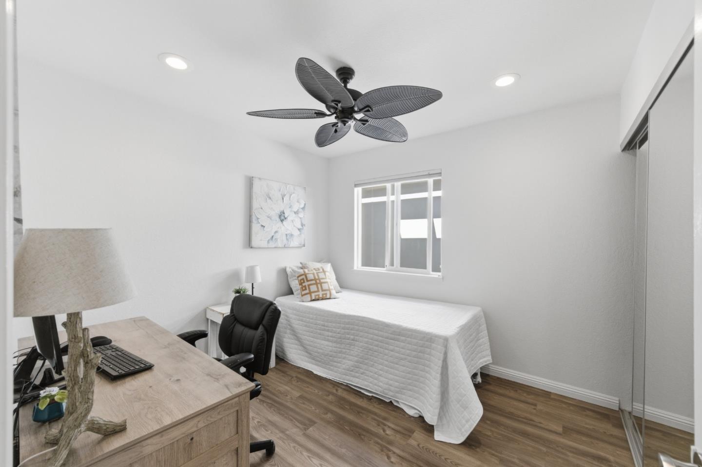 Detail Gallery Image 21 of 34 For 5827 Bellflower Dr, Newark,  CA 94560 - 3 Beds | 2 Baths