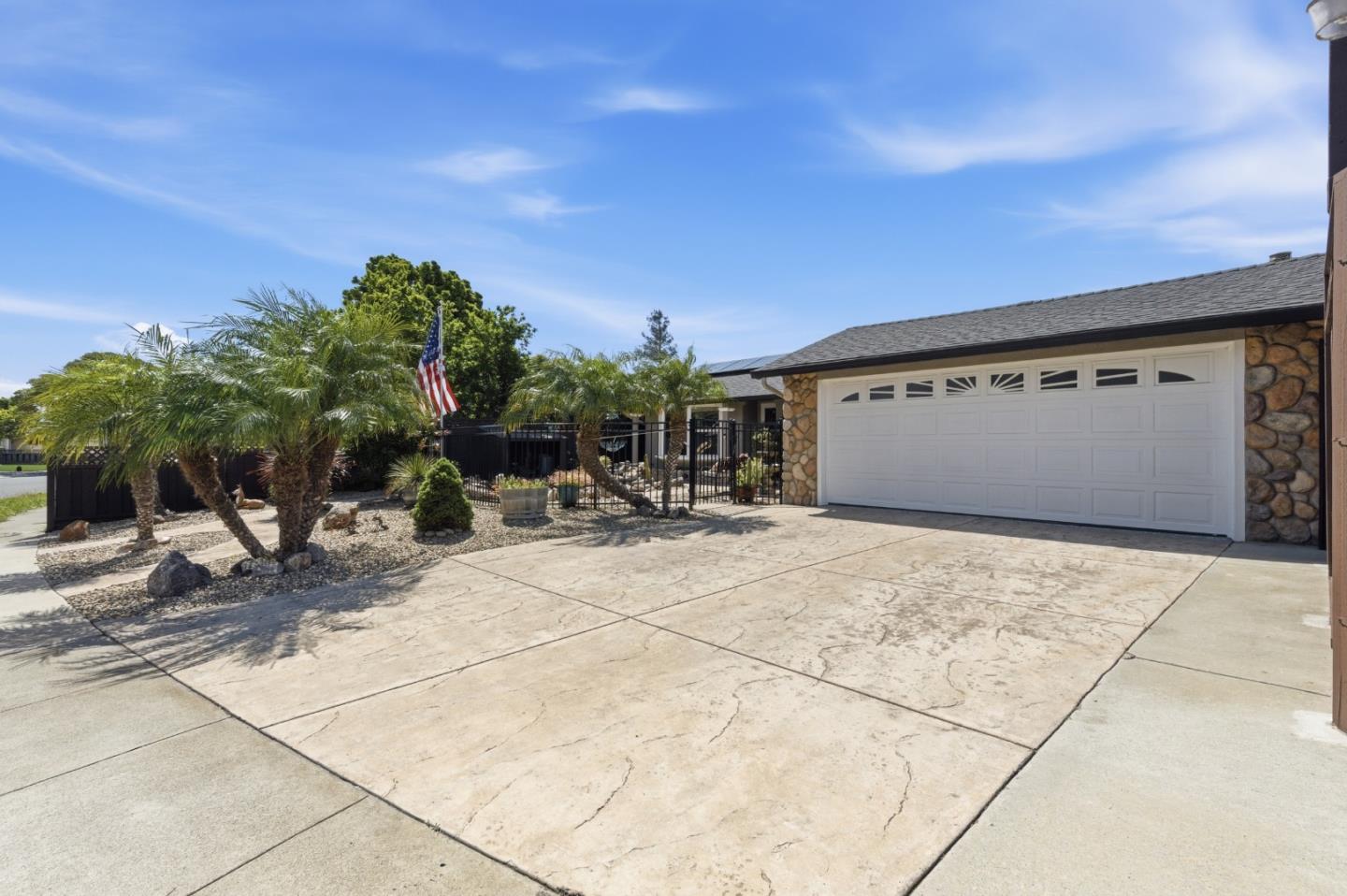 Detail Gallery Image 32 of 34 For 5827 Bellflower Dr, Newark,  CA 94560 - 3 Beds | 2 Baths
