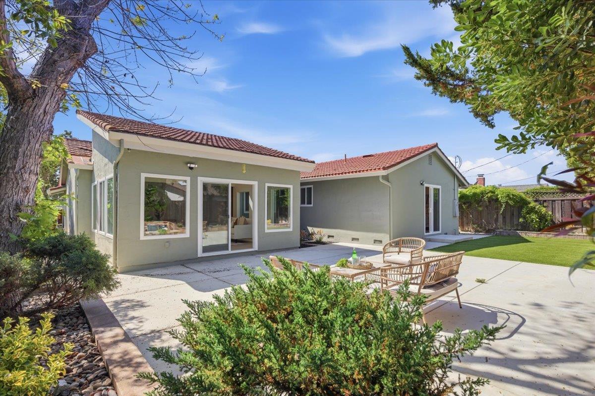 Detail Gallery Image 6 of 40 For 1393 Annapolis Way, San Jose,  CA 95118 - 4 Beds | 2 Baths