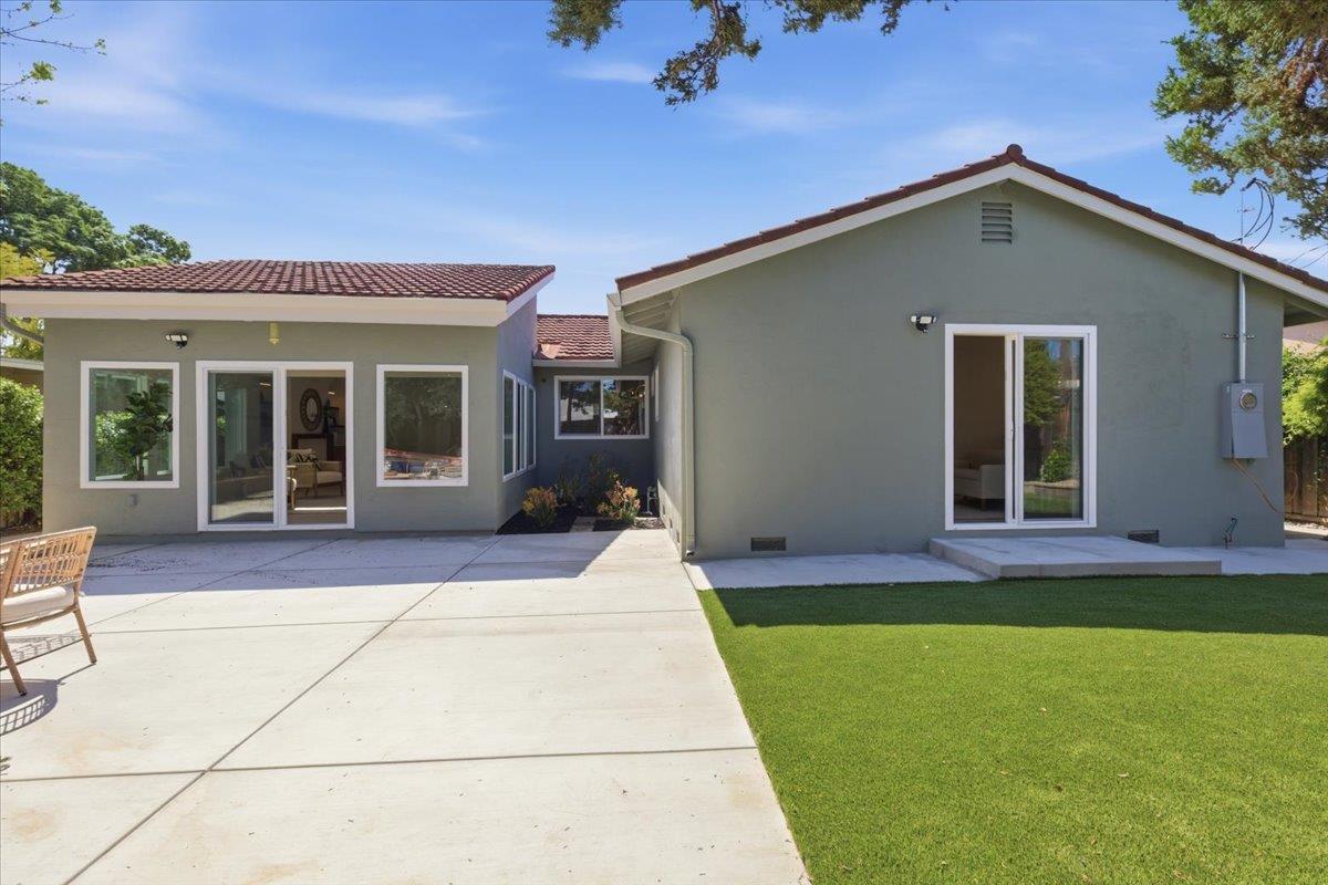 Detail Gallery Image 8 of 40 For 1393 Annapolis Way, San Jose,  CA 95118 - 4 Beds | 2 Baths