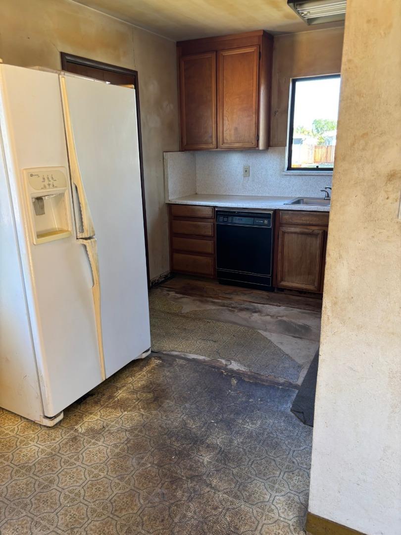 Detail Gallery Image 6 of 8 For 236 Eureka Ct, Sunnyvale,  CA 94085 - 3 Beds | 2 Baths