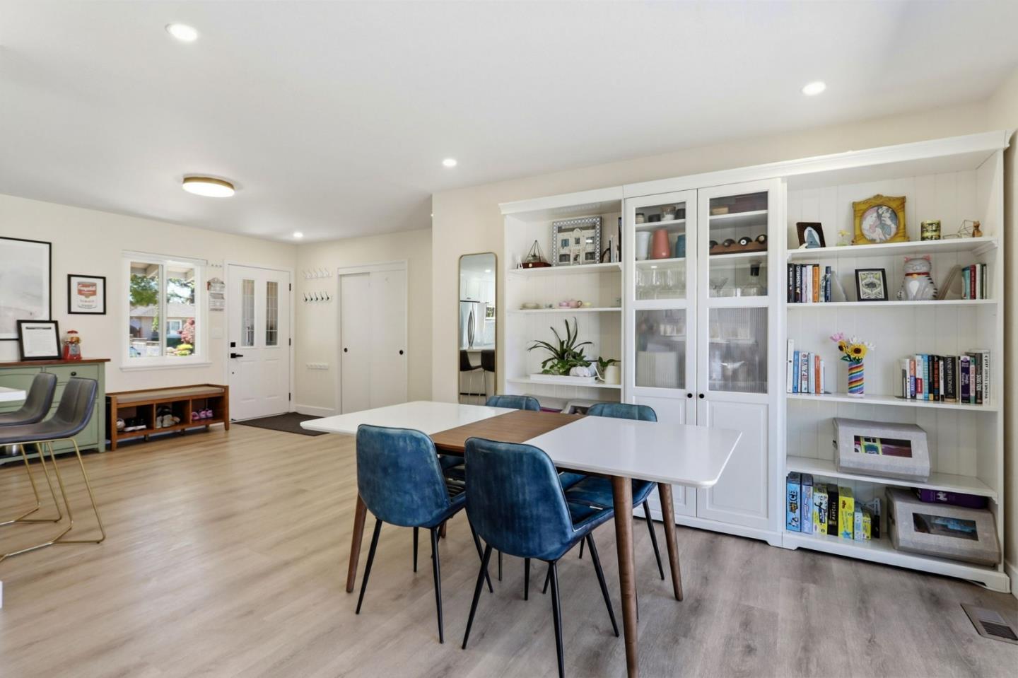 Detail Gallery Image 14 of 38 For 3960 Paladin Dr, San Jose,  CA 95124 - 3 Beds | 2 Baths