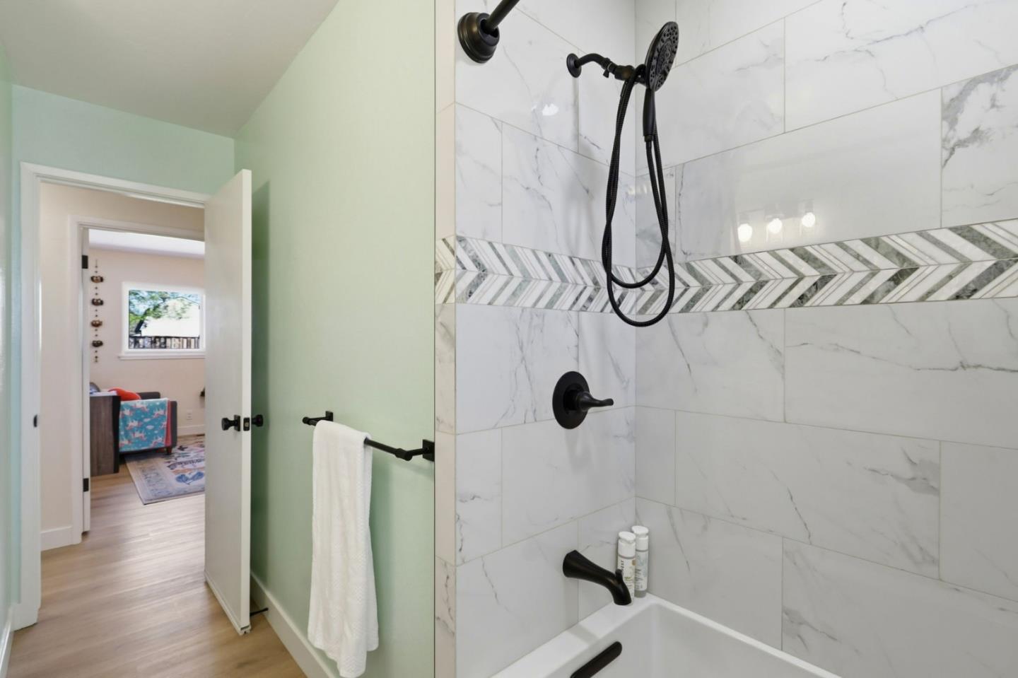 Detail Gallery Image 30 of 38 For 3960 Paladin Dr, San Jose,  CA 95124 - 3 Beds | 2 Baths