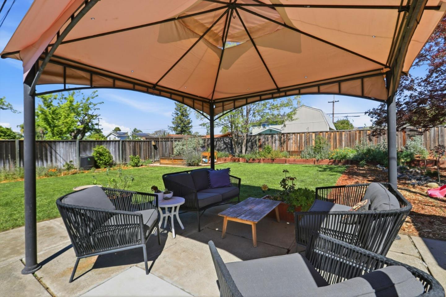 Detail Gallery Image 36 of 38 For 3960 Paladin Dr, San Jose,  CA 95124 - 3 Beds | 2 Baths