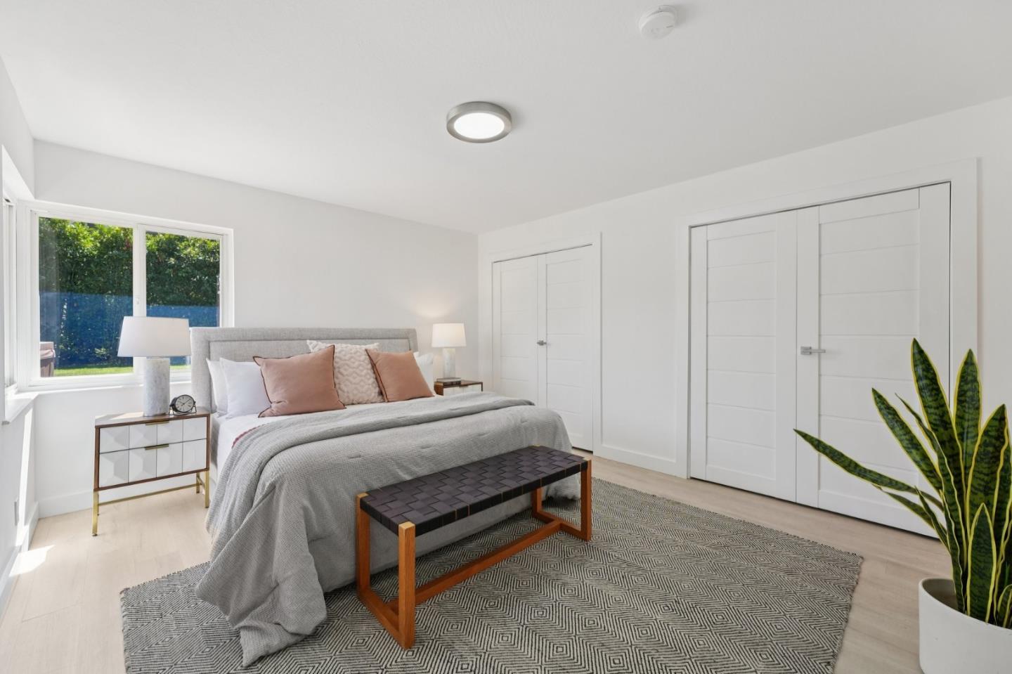 Detail Gallery Image 23 of 38 For 314 Outer Cir, Redwood City,  CA 94062 - 4 Beds | 3 Baths