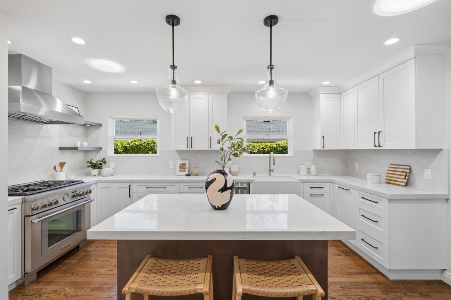 Detail Gallery Image 11 of 40 For 359 Hudson St, Redwood City,  CA 94062 - 4 Beds | 3 Baths