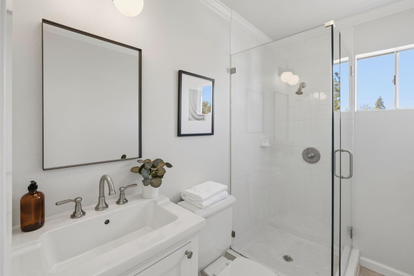 Detail Gallery Image 24 of 40 For 359 Hudson St, Redwood City,  CA 94062 - 4 Beds | 3 Baths