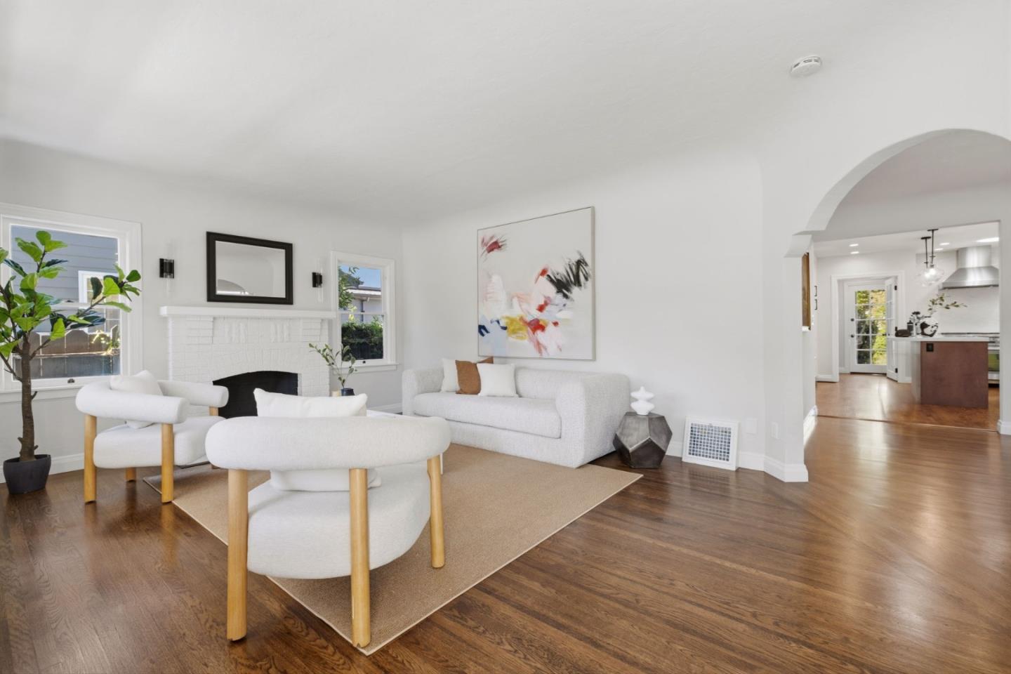 Detail Gallery Image 8 of 40 For 359 Hudson St, Redwood City,  CA 94062 - 4 Beds | 3 Baths