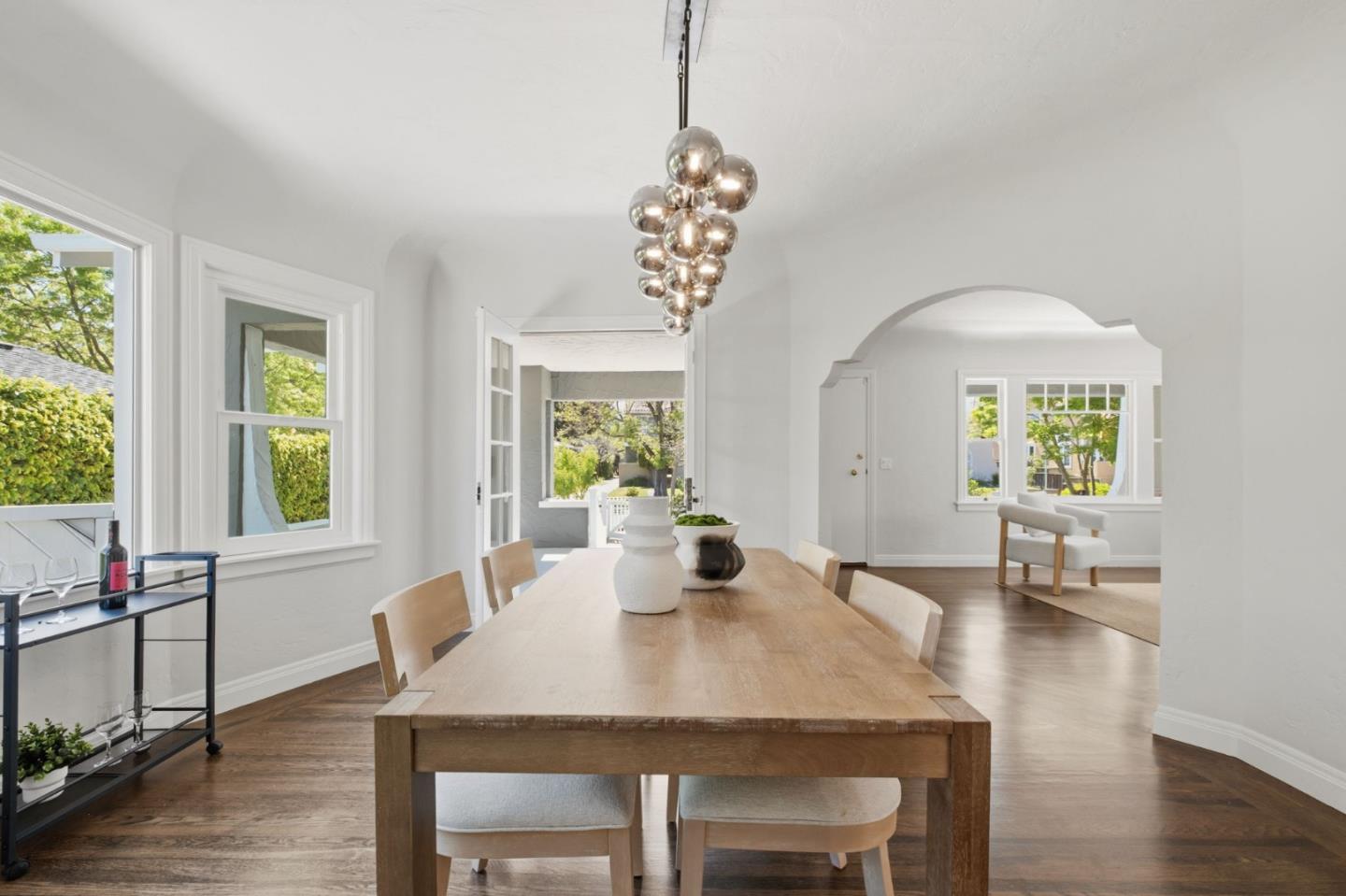 Detail Gallery Image 9 of 40 For 359 Hudson St, Redwood City,  CA 94062 - 4 Beds | 3 Baths