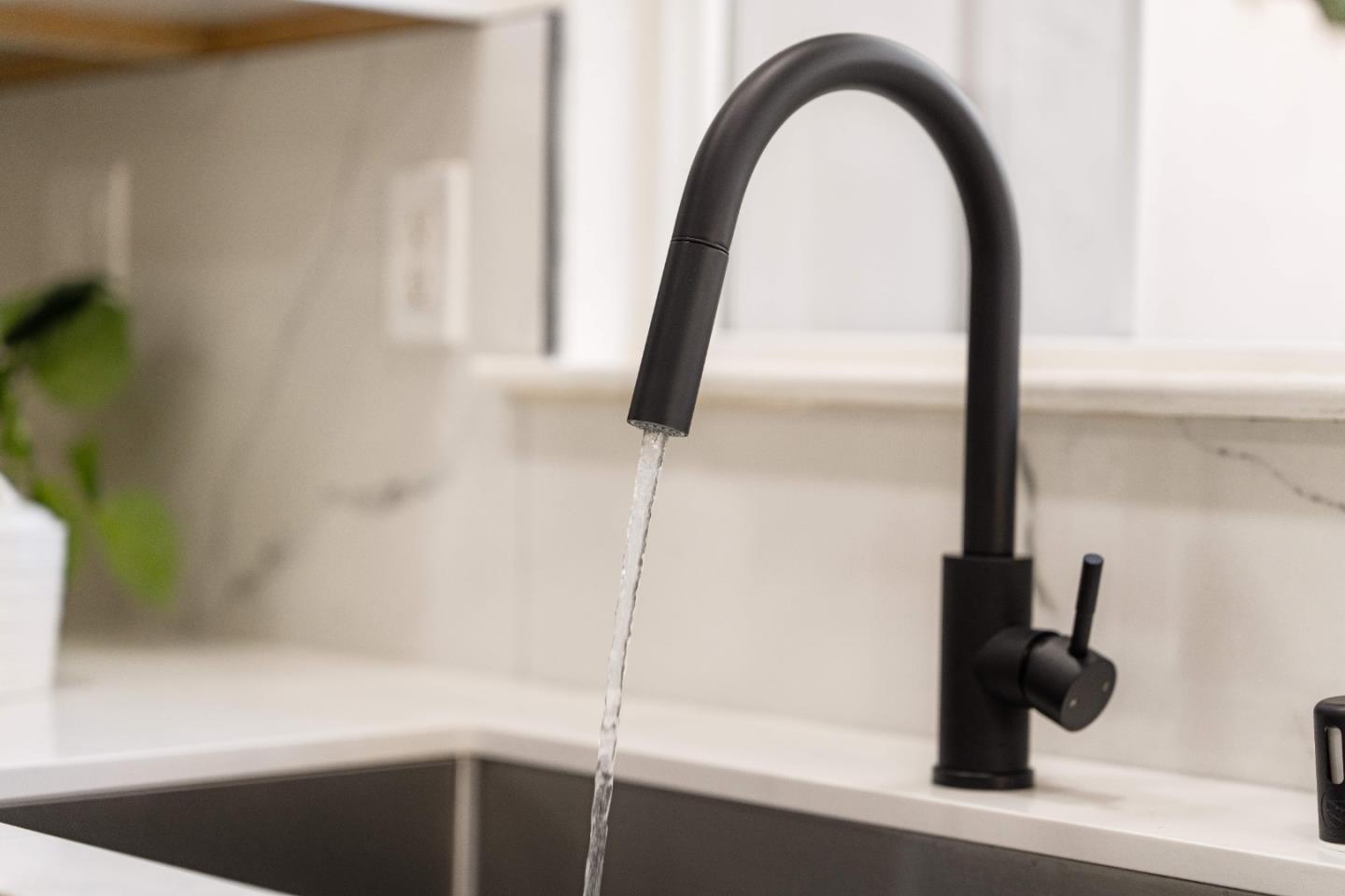 Photo #14: ML82040105 Listing: Photo #14