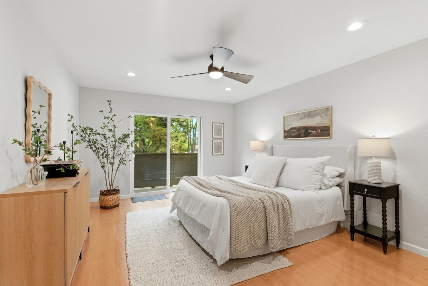 Detail Gallery Image 10 of 25 For 5386 Makati Cir, San Jose,  CA 95123 - 2 Beds | 2 Baths