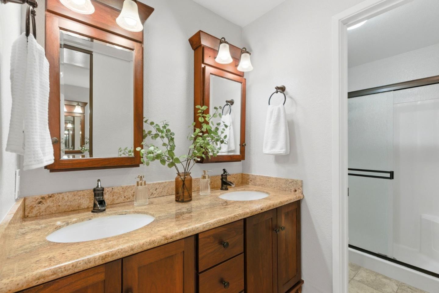 Detail Gallery Image 14 of 25 For 5386 Makati Cir, San Jose,  CA 95123 - 2 Beds | 2 Baths