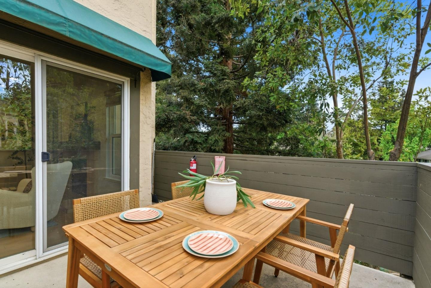 Detail Gallery Image 17 of 25 For 5386 Makati Cir, San Jose,  CA 95123 - 2 Beds | 2 Baths