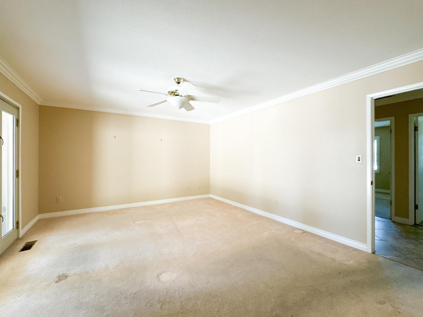 Detail Gallery Image 17 of 44 For 19400 Desiree Ln, Woodbridge,  CA 95258 - 3 Beds | 2/1 Baths