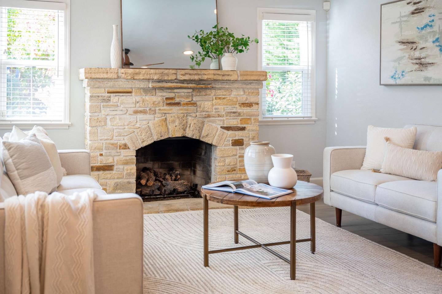 Detail Gallery Image 4 of 48 For 1 Serrano Way, Del Rey Oaks,  CA 93940 - 2 Beds | 1 Baths