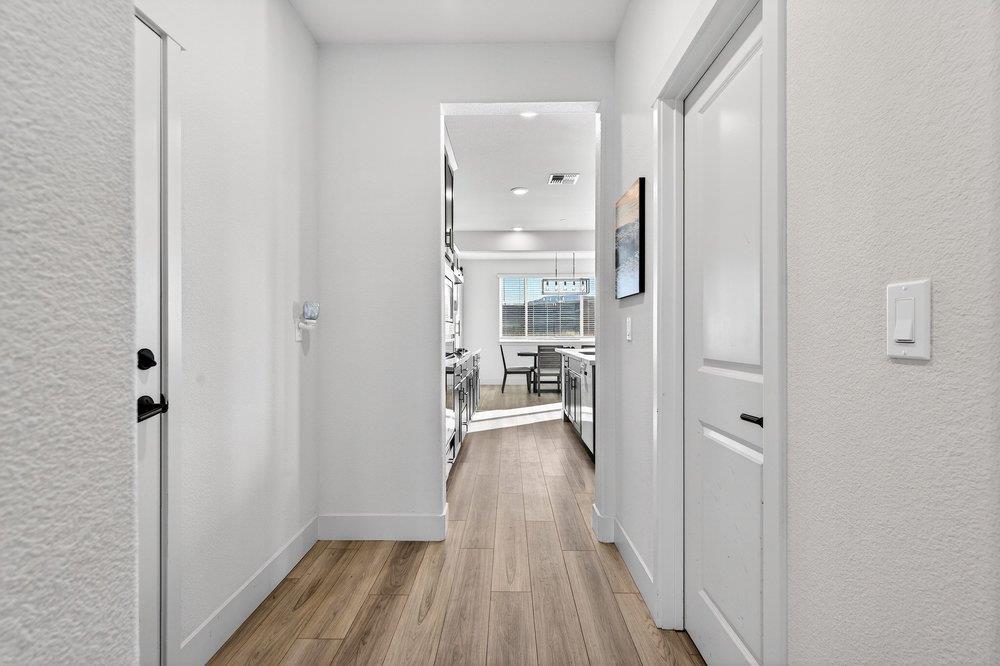 Detail Gallery Image 40 of 61 For 288 Luna Way, Hollister,  CA 95023 - 4 Beds | 3/1 Baths