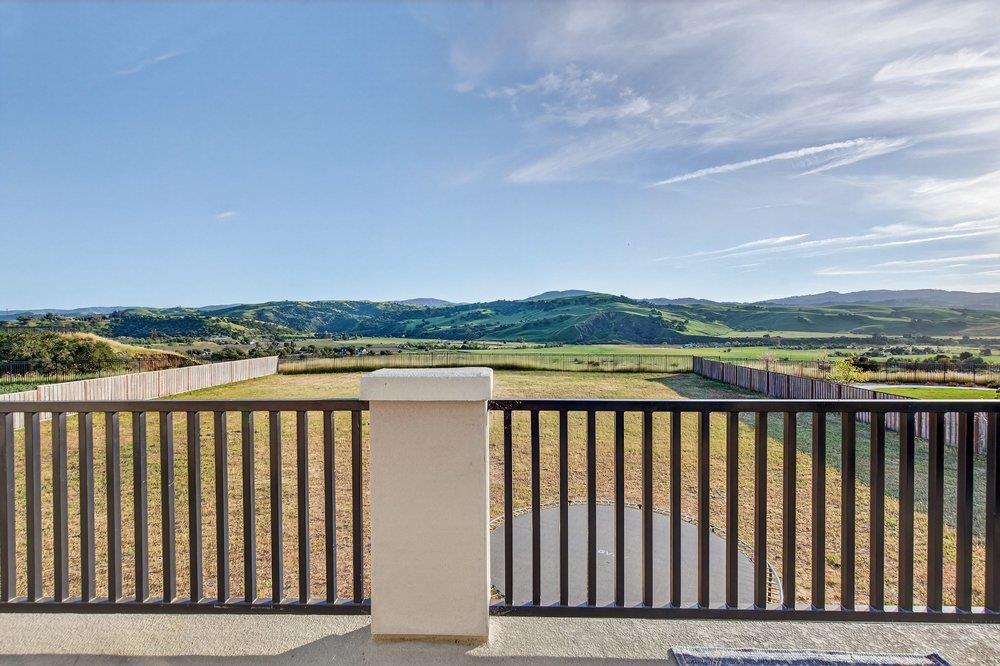 Detail Gallery Image 47 of 61 For 288 Luna Way, Hollister,  CA 95023 - 4 Beds | 3/1 Baths