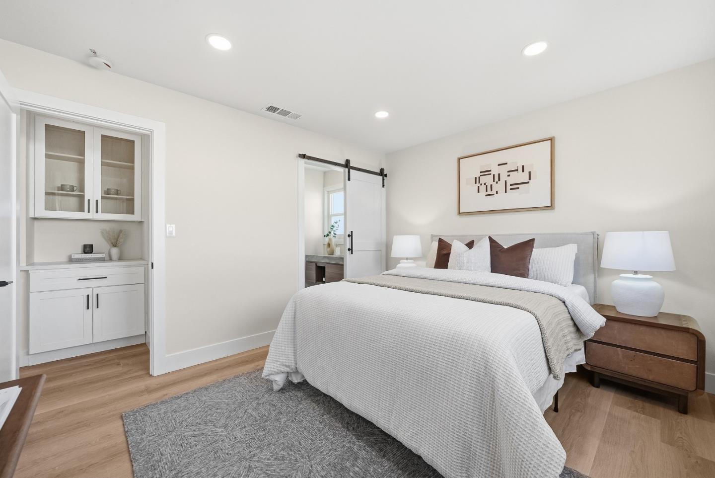 Detail Gallery Image 19 of 44 For 2177 Santa Cruz Ave, Santa Clara,  CA 95051 - 3 Beds | 2 Baths