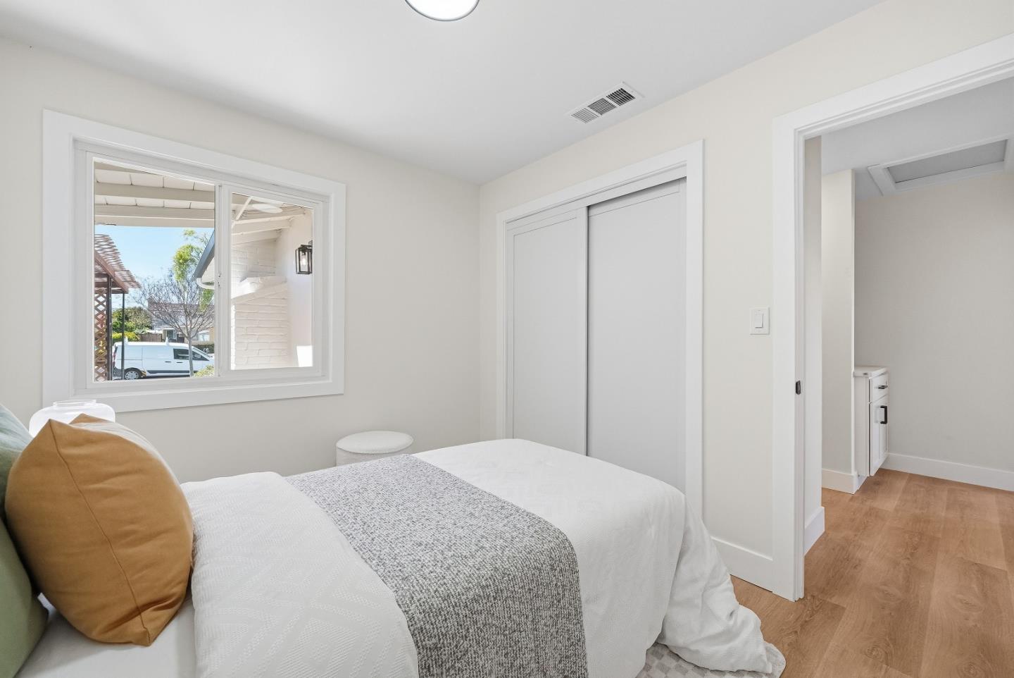 2177 Santa Cruz Avenue, Santa Clara, CA, 95051