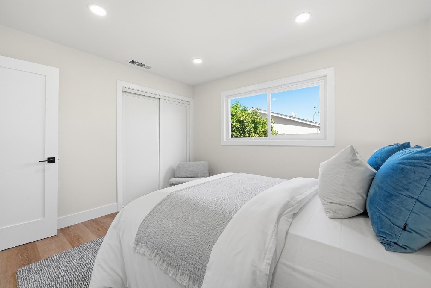 Detail Gallery Image 28 of 44 For 2177 Santa Cruz Ave, Santa Clara,  CA 95051 - 3 Beds | 2 Baths