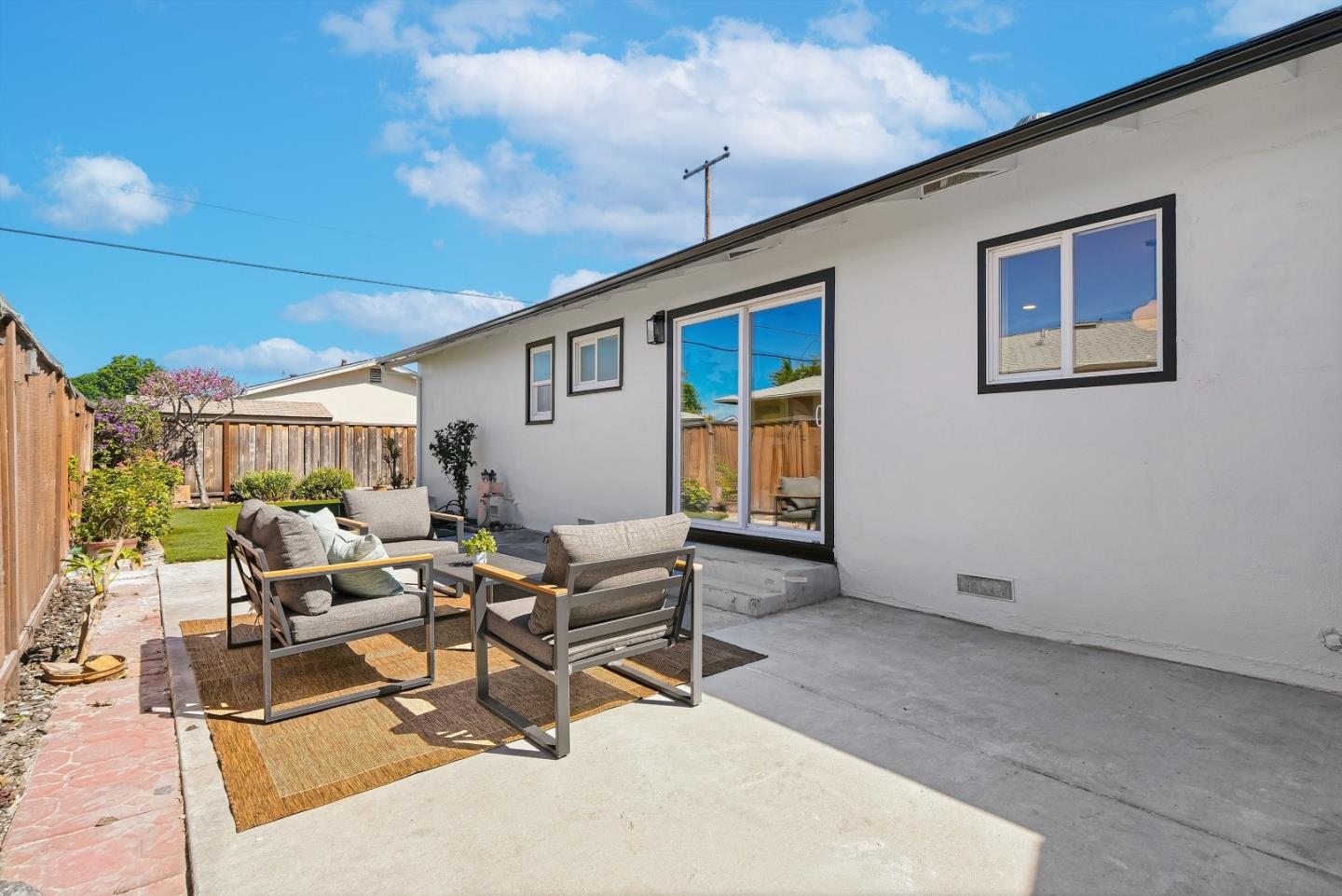 Detail Gallery Image 35 of 44 For 2177 Santa Cruz Ave, Santa Clara,  CA 95051 - 3 Beds | 2 Baths