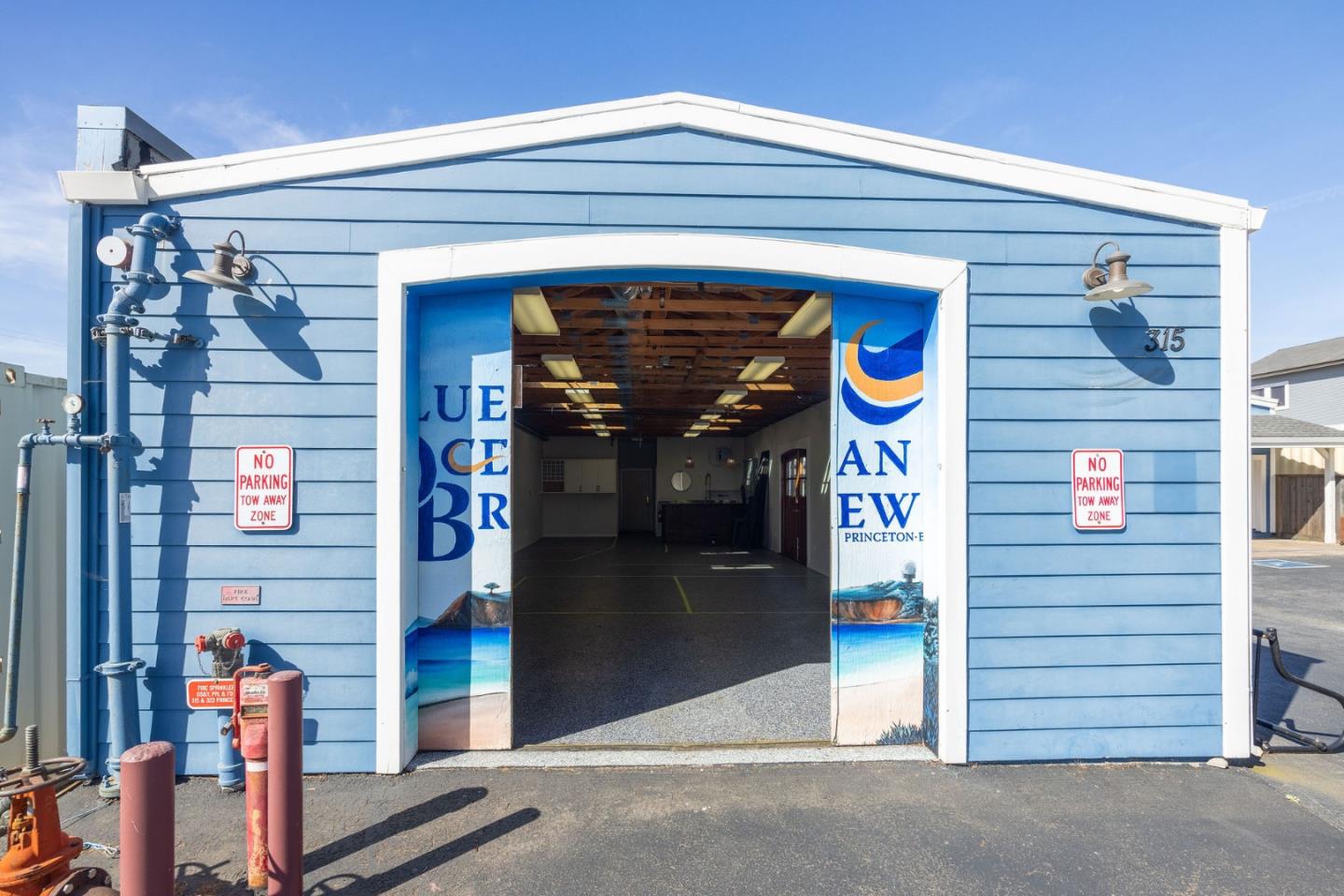 Detail Gallery Image 3 of 19 For 313 Princeton, Half Moon Bay,  CA 94019 - – Beds | – Baths