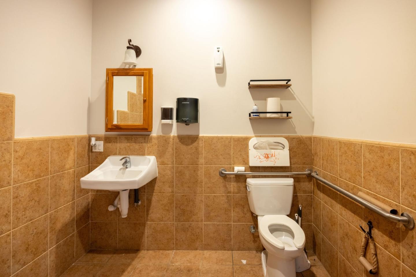 Detail Gallery Image 9 of 19 For 313 Princeton, Half Moon Bay,  CA 94019 - – Beds | – Baths