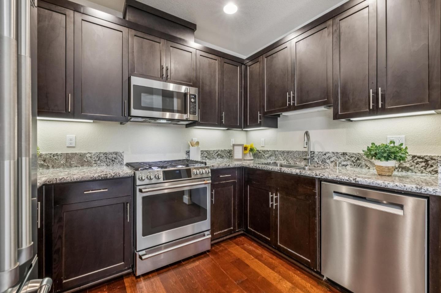 Photo #17: ML82040118 Listing: Photo #17