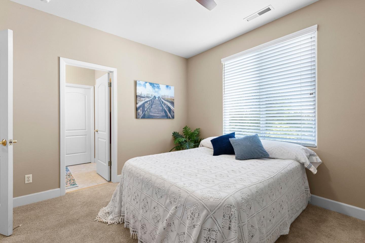 Detail Gallery Image 23 of 26 For 2741 Club Dr, Gilroy,  CA 95020 - 5 Beds | 4 Baths