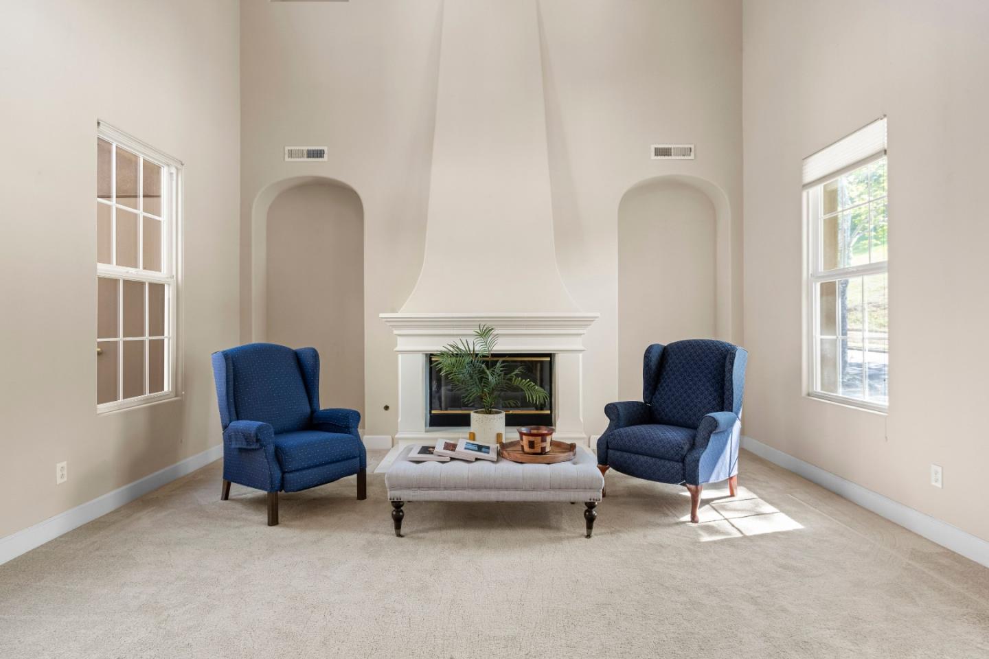 Detail Gallery Image 3 of 26 For 2741 Club Dr, Gilroy,  CA 95020 - 5 Beds | 4 Baths