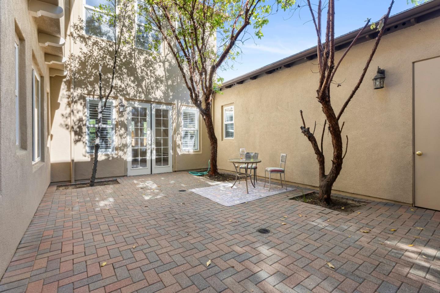 Detail Gallery Image 31 of 75 For 2741 Club Dr, Gilroy,  CA 95020 - 5 Beds | 4 Baths