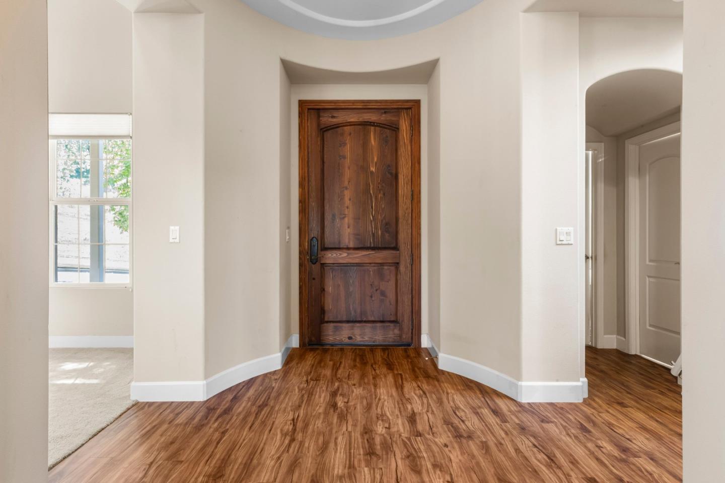 Detail Gallery Image 4 of 26 For 2741 Club Dr, Gilroy,  CA 95020 - 5 Beds | 4 Baths