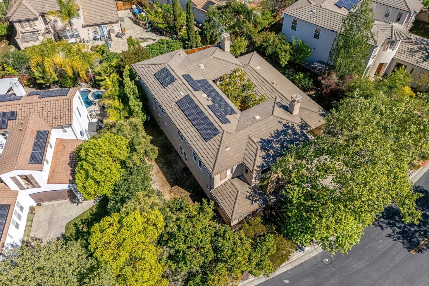 Detail Gallery Image 62 of 75 For 2741 Club Dr, Gilroy,  CA 95020 - 5 Beds | 4 Baths