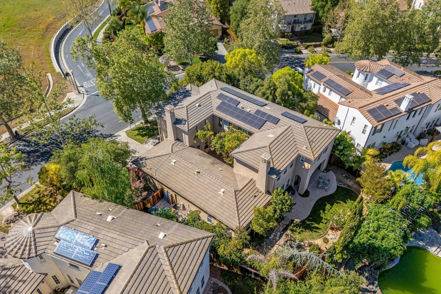 Detail Gallery Image 64 of 75 For 2741 Club Dr, Gilroy,  CA 95020 - 5 Beds | 4 Baths