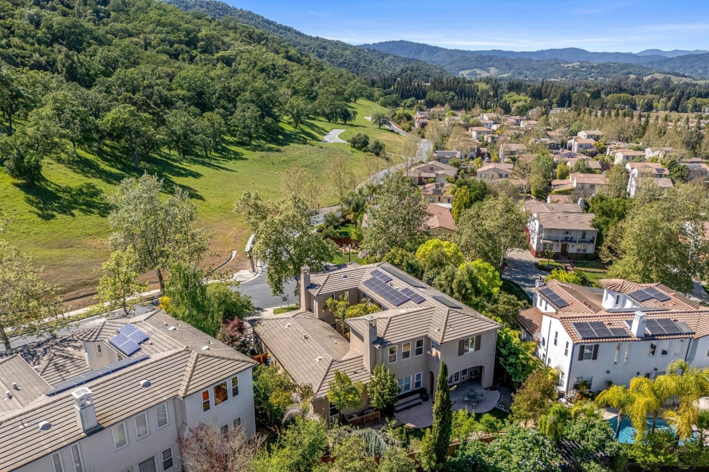 Detail Gallery Image 67 of 75 For 2741 Club Dr, Gilroy,  CA 95020 - 5 Beds | 4 Baths