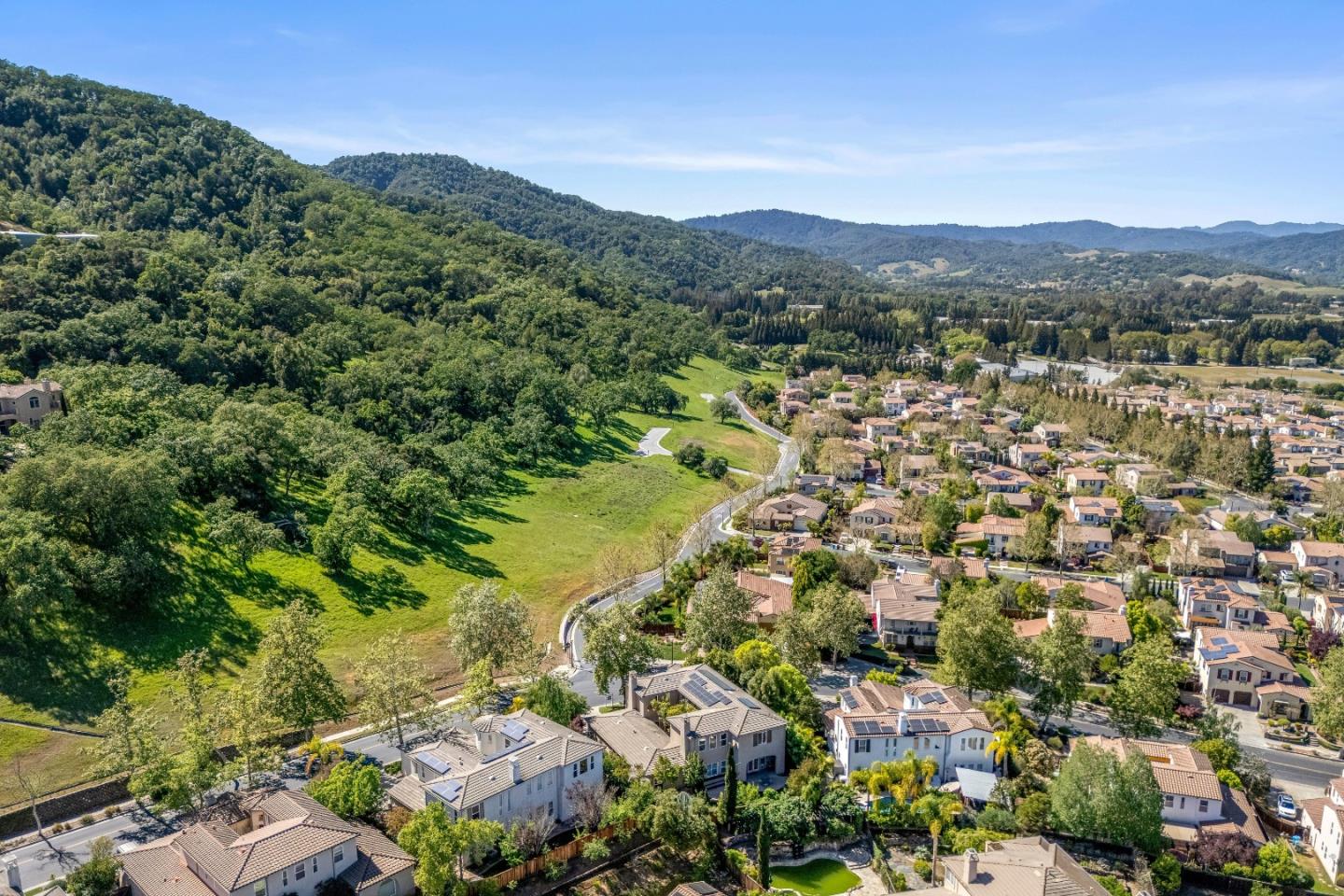 Detail Gallery Image 71 of 75 For 2741 Club Dr, Gilroy,  CA 95020 - 5 Beds | 4 Baths